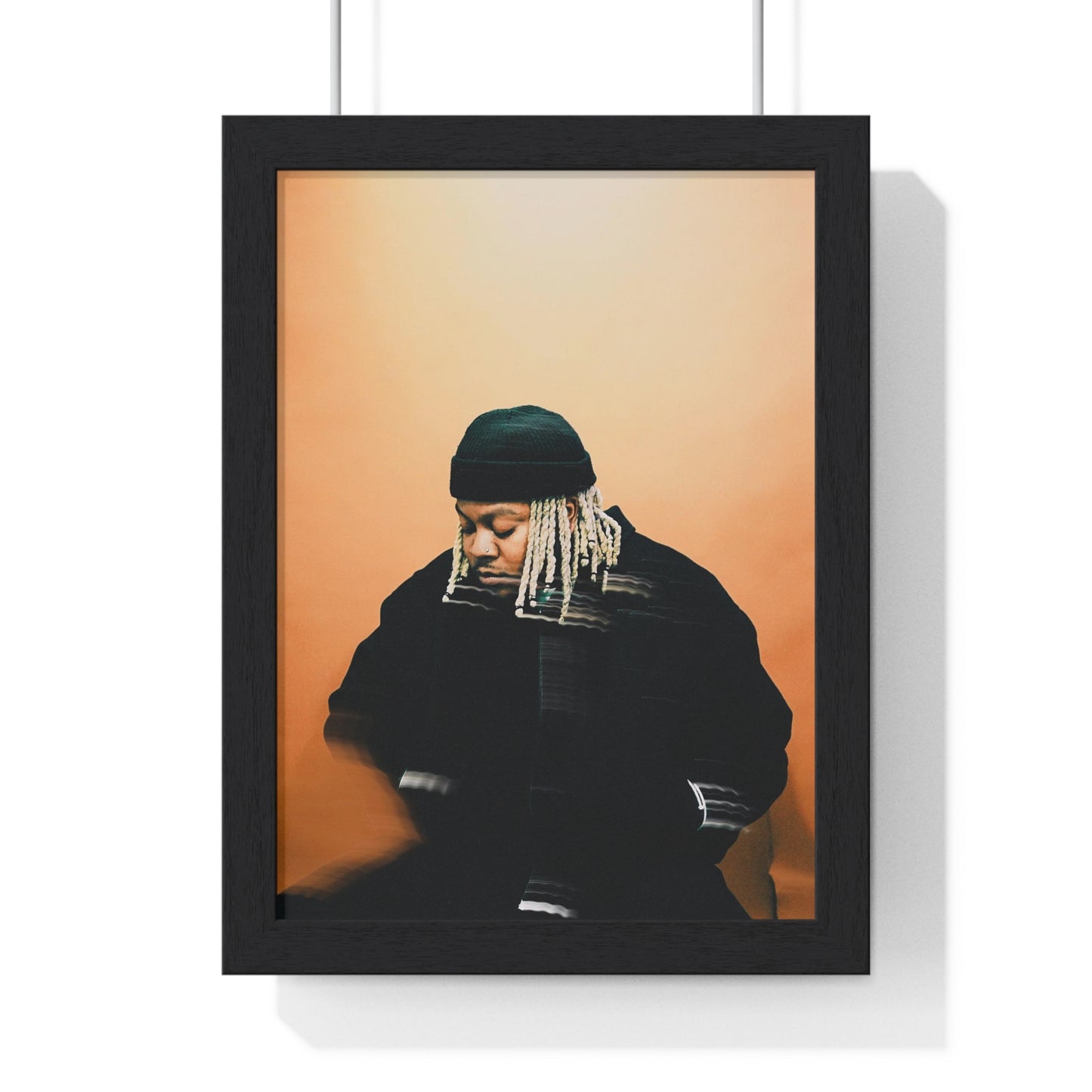 BINO WITH FRAME